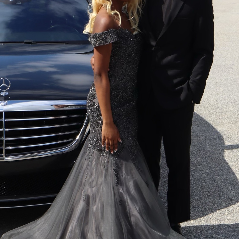 Style 7290 prom dress